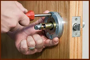Columbus Lock And Locksmith Columbus, OH 614-347-6024 - 8-63-new-lock